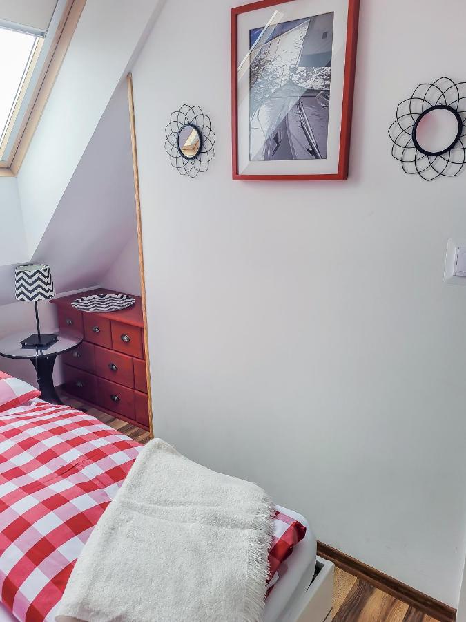 트르제삭츠 Haus Nathalie 빌라 외부 사진